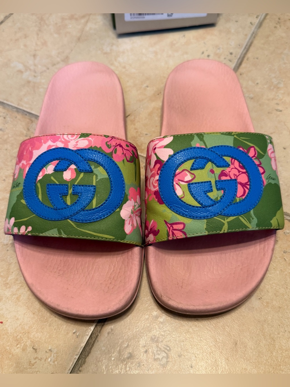 GUCCI Women’s x Ken Scott Infinity Zia Floral Logo Slide Sandals Size 39
